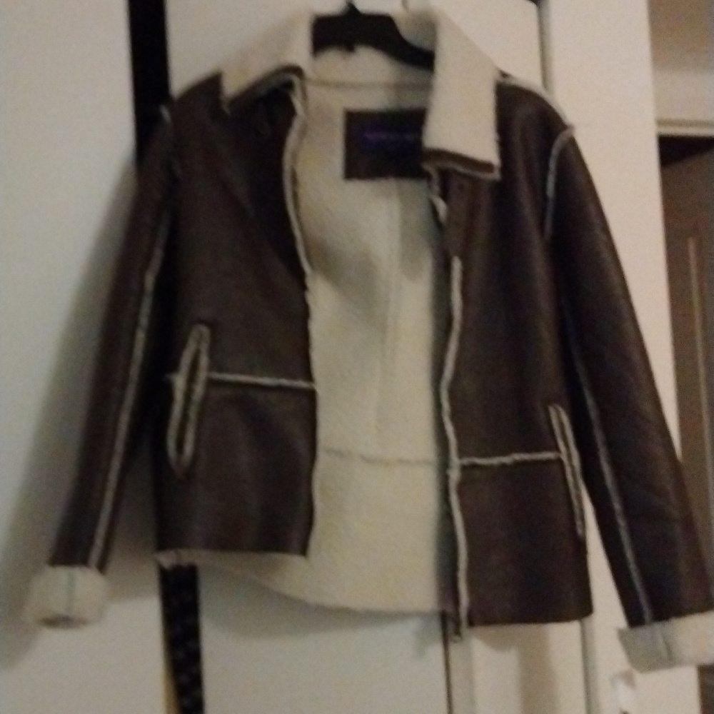 Women's jacket - Picture 3 of 3